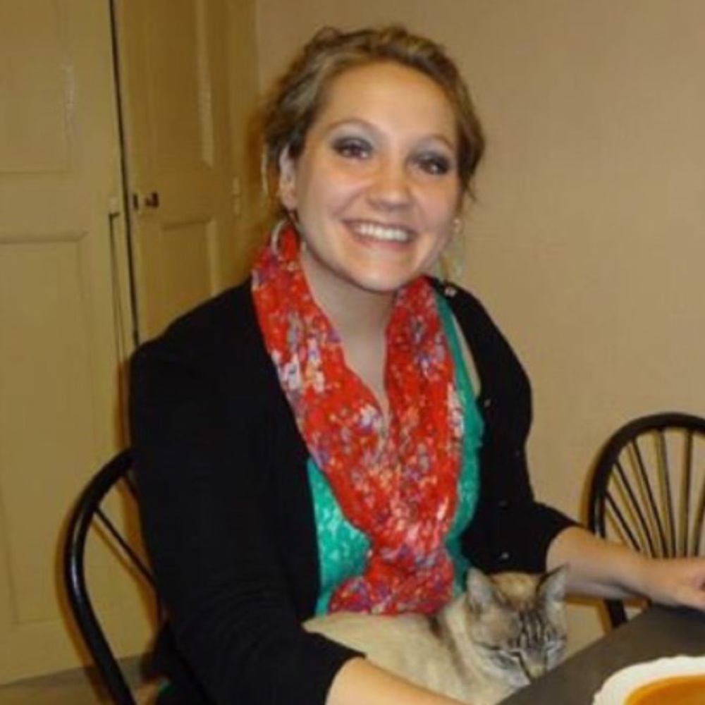 Meet your Posher, Alexandra